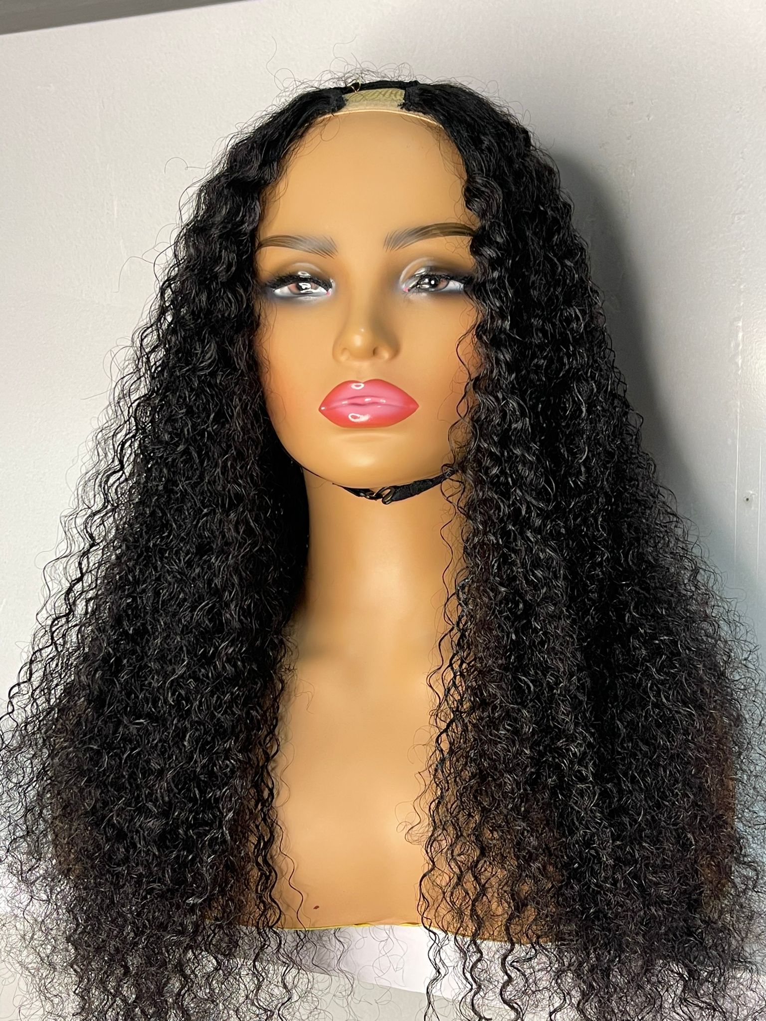 U part Lia curly Brazilian wig